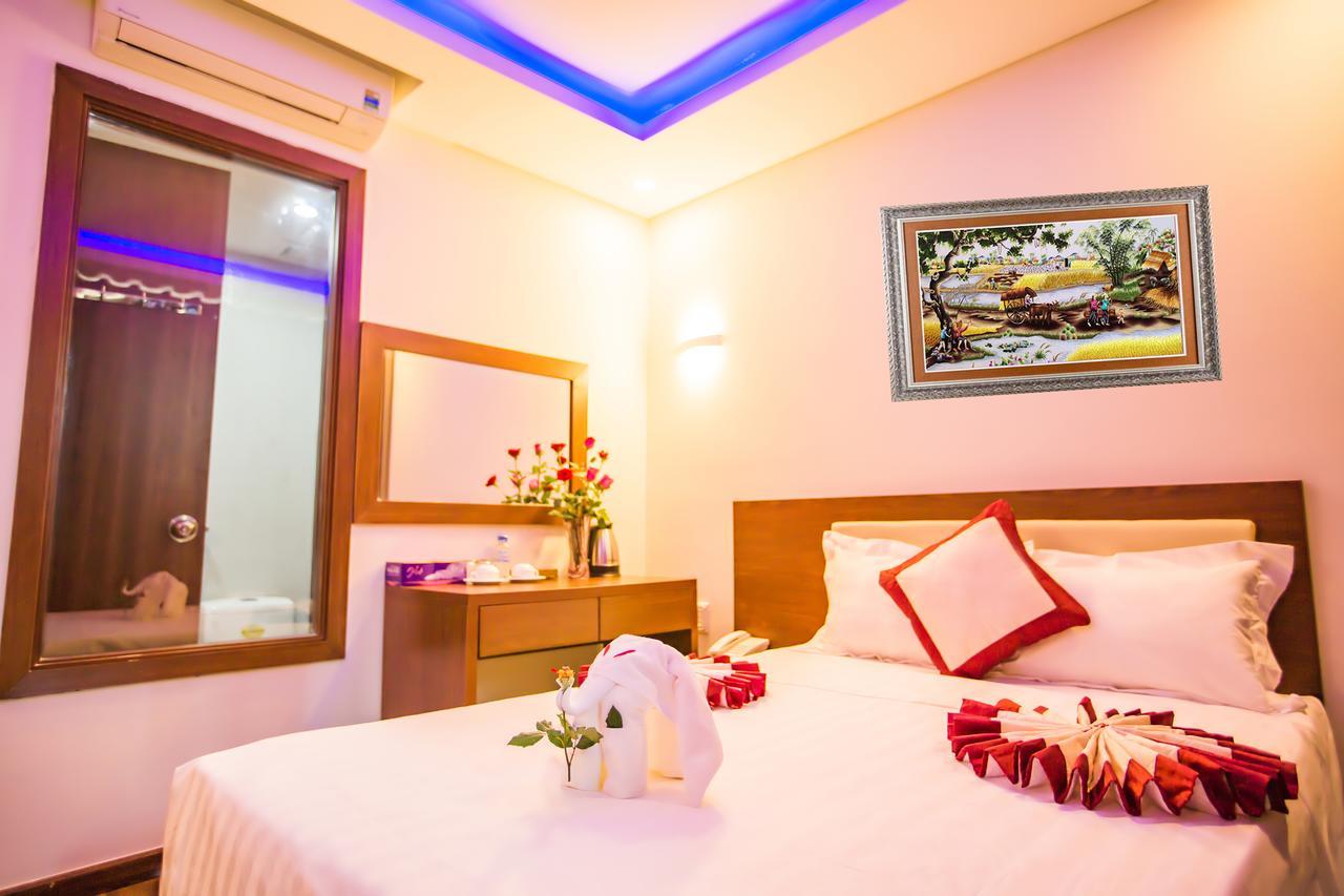 Kien Cuong Hotel Da Nang Exteriör bild