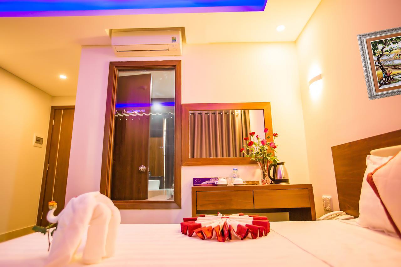 Kien Cuong Hotel Da Nang Exteriör bild