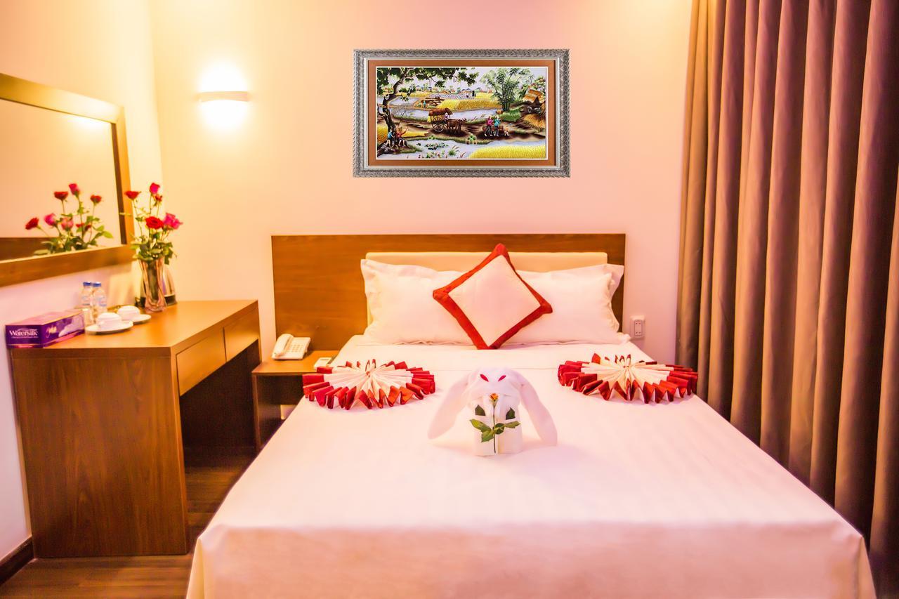 Kien Cuong Hotel Da Nang Exteriör bild