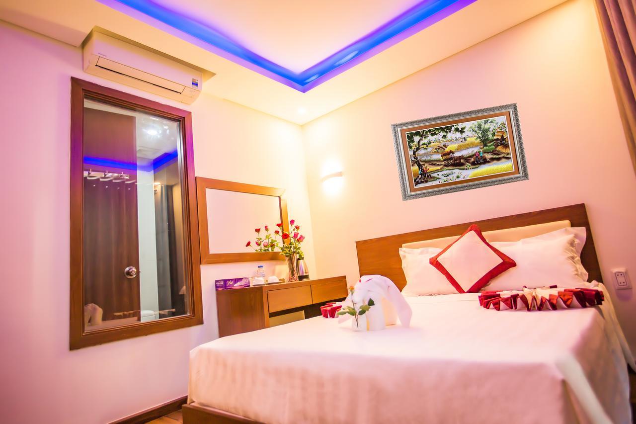 Kien Cuong Hotel Da Nang Exteriör bild