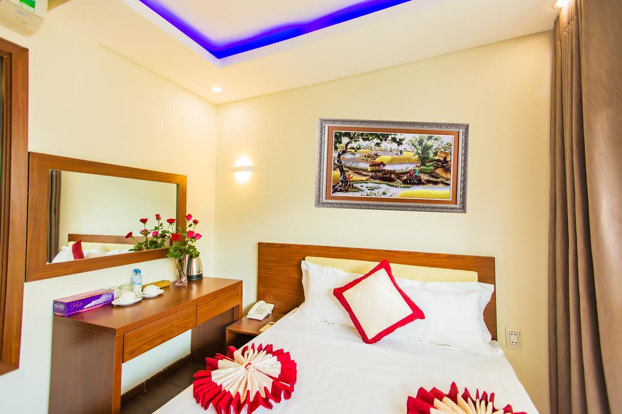 Kien Cuong Hotel Da Nang Exteriör bild
