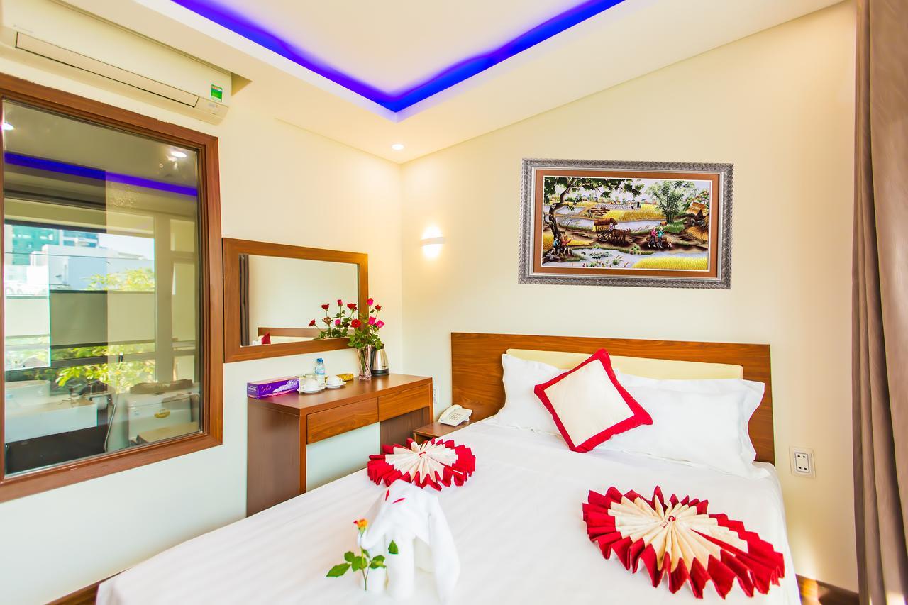 Kien Cuong Hotel Da Nang Exteriör bild