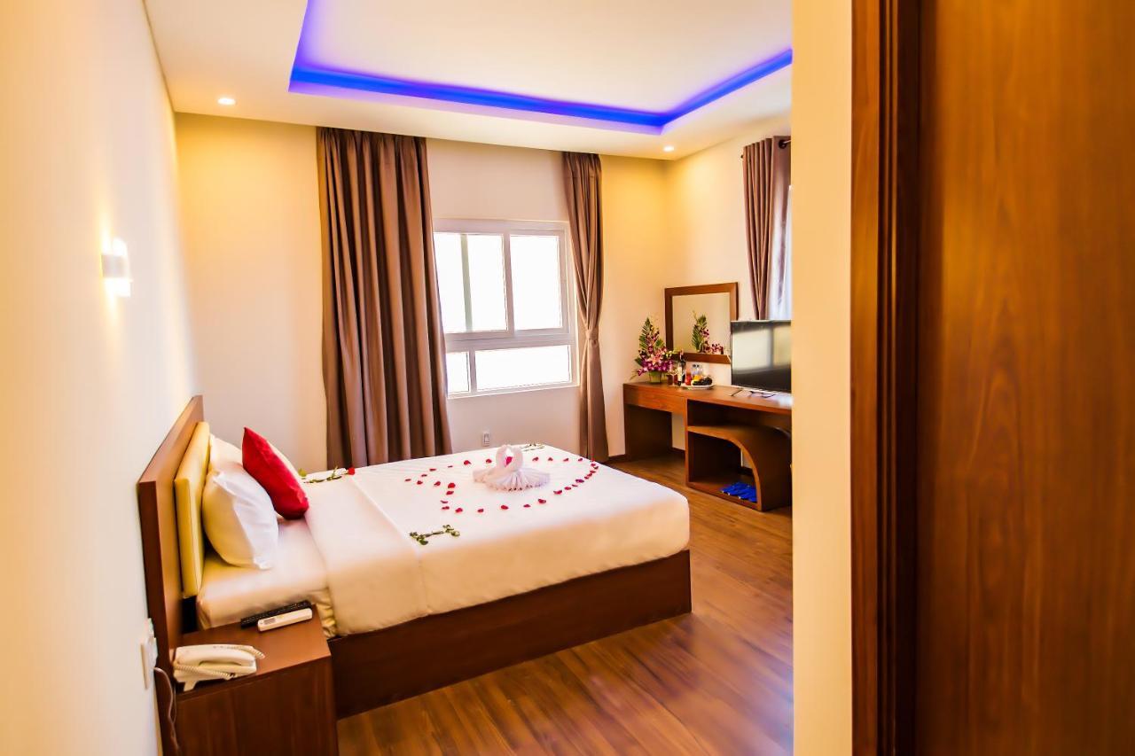 Kien Cuong Hotel Da Nang Exteriör bild