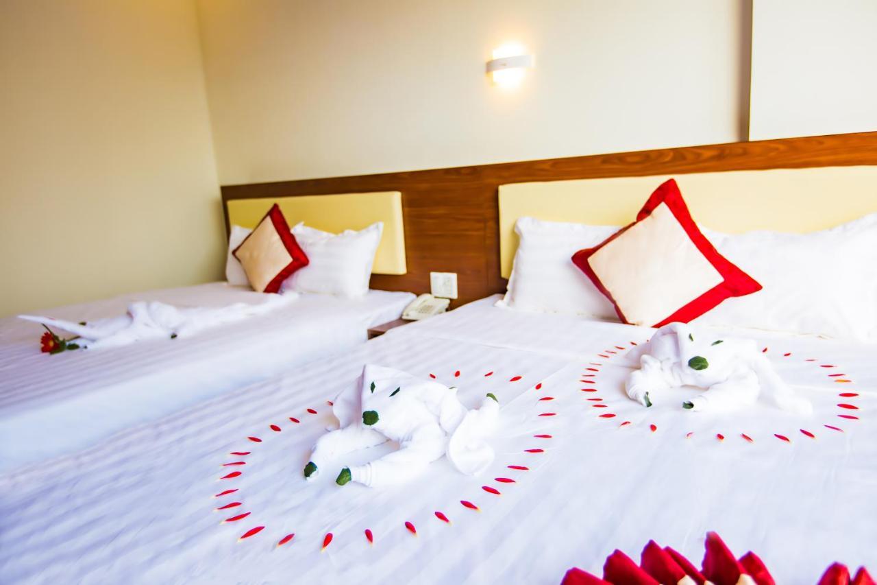 Kien Cuong Hotel Da Nang Exteriör bild